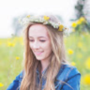 Meet your Posher, Danelle